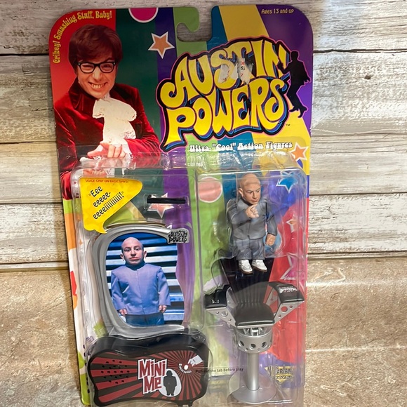 Austin Powers Ultra “Cool” Action Figure Mini Me - Picture 5 of 7